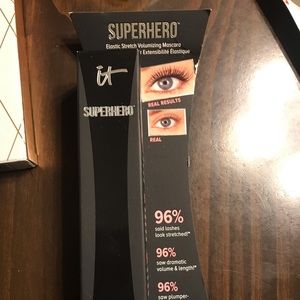 New IT superhero super black mascara
